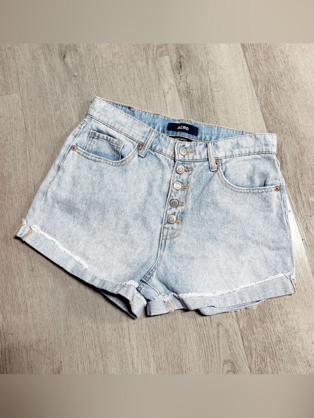 •AEROPOSTALE• MOM DENIM SHORTS